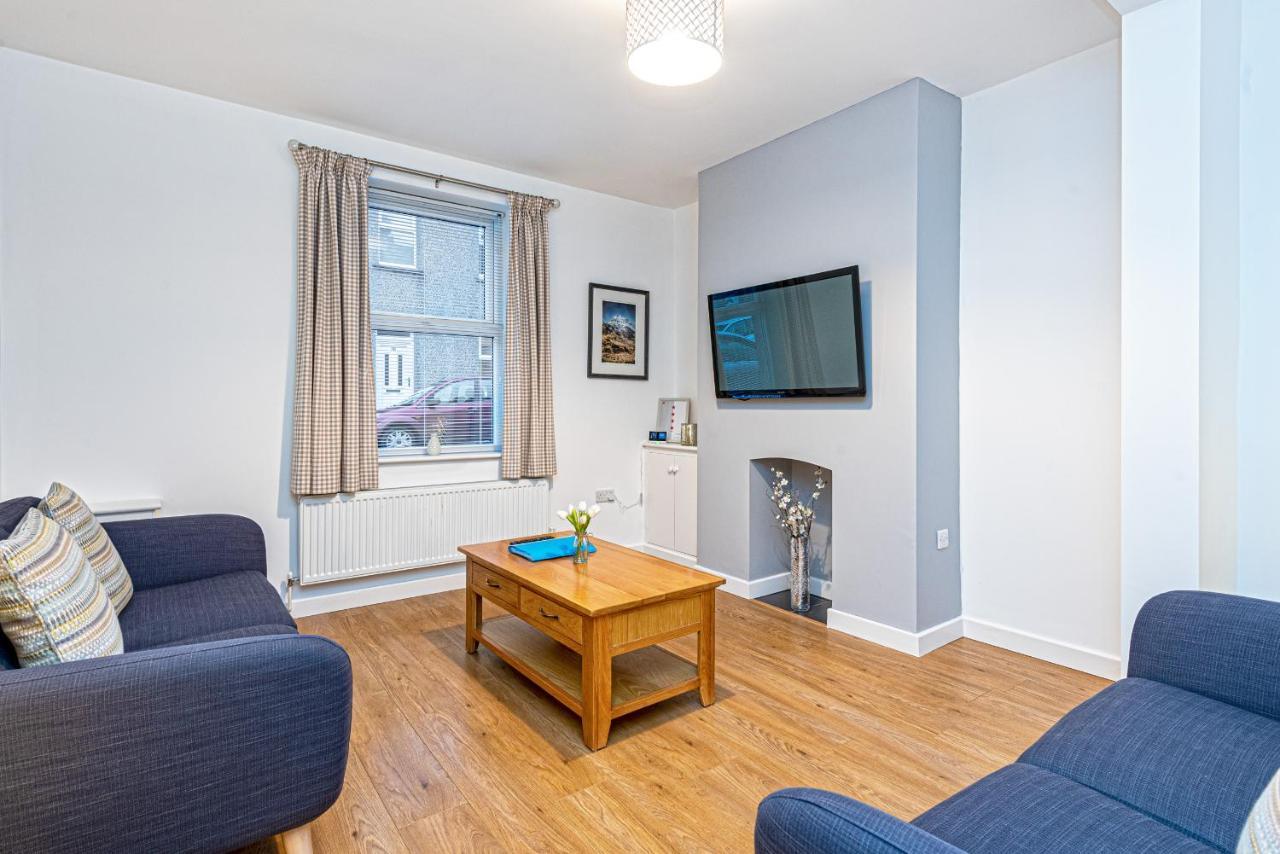 Taitwt1 Villa Caernarfon Bagian luar foto
